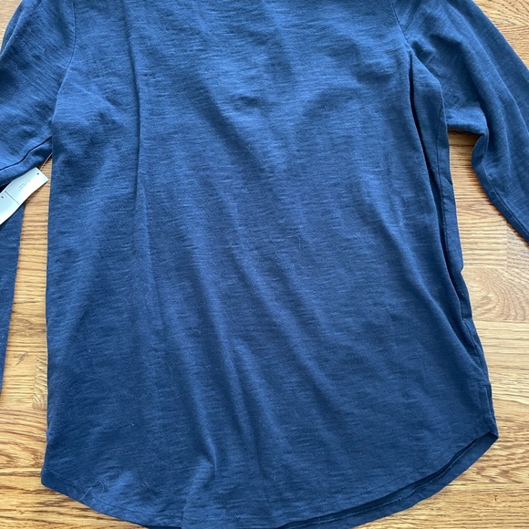 Old Navy Lace Up Top, Size M - Picture 7 of 8